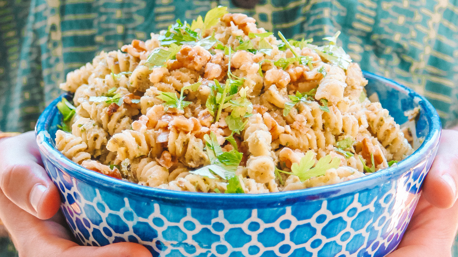 mushroom, cogumelos, recipe, healthy, vegan, vegetarian, food, oyster mushrooms, cogumelos ostra, pesto, pasta, sustainability, zero waste, circular economy, vegetariano, saudável